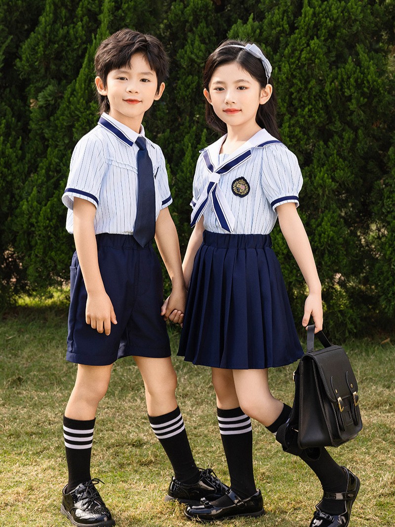 Uniforme del verano de los niños del ODM | Fabricante a granel del desgaste de la escuela de la fuente