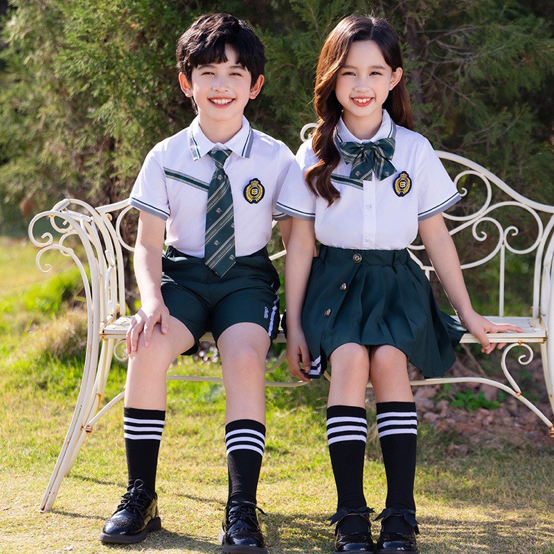Conjuntos de uniformes escolares de Forest & White | Escuela primaria a secundaria | Colección de la academia privada | Precios al por mayor