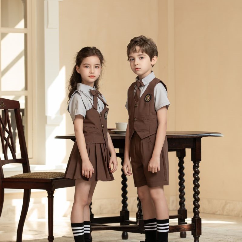 Tan & Gray Summer Blazers | Uniformes escolares privados K-12 | Fabricante personalizado
