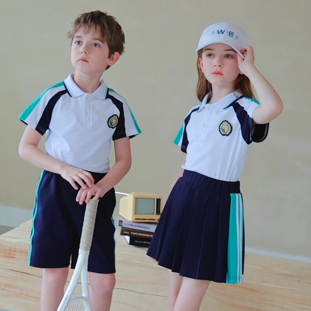 Uniformes personalizados en azul marino y azul marino | Colección K-8 | Factory Direct